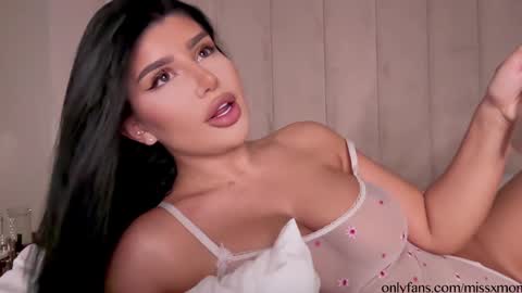 Alessia online show from 2, 11, 2025