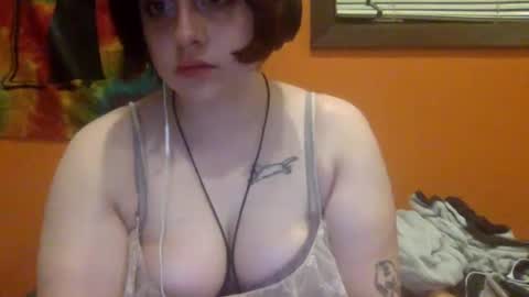 Snapshot of moniqueisalovergirl chatting on 18, 5, 2026 moniqueisalovergirl online show from 18, 5, 2026