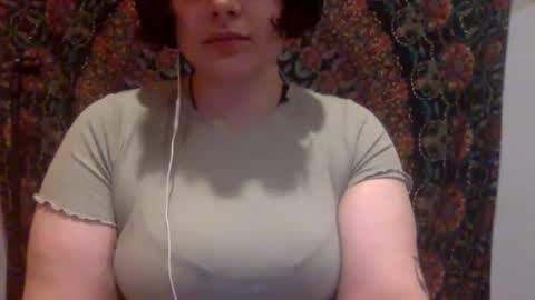 Snapshot of moniqueisalovergirl chatting on 19, 5, 2026 moniqueisalovergirl online show from 19, 5, 2026