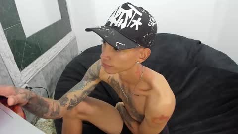 monkeyd_66 online show from 14, 2, 2025