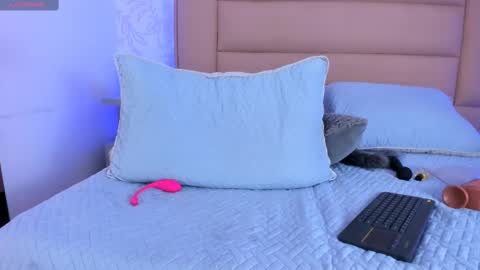 Snapshot of monserrat_towers chatting on 13, 2, 2025 Adriana online show from 13, 2, 2025