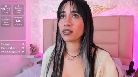 Snapshot of monserrat_towers chatting on 18, 9, 2025 Adriana online show from 18, 9, 2025