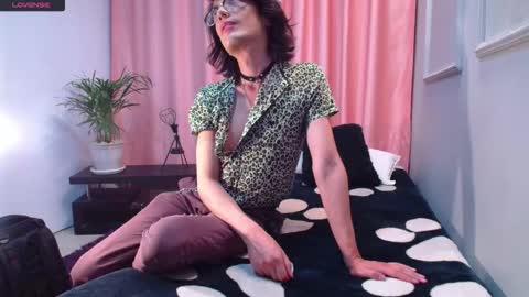 Linda Darling online show from 20, 12, 2025