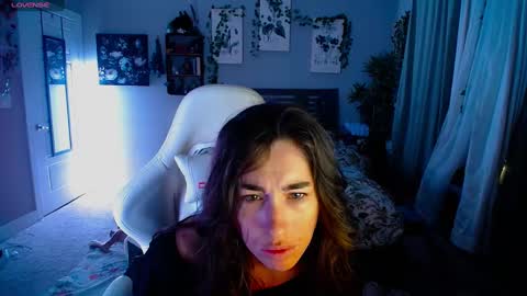 Lydia Mooney online show from 4, 3, 2025