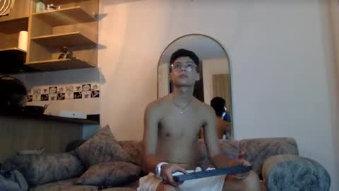 Snapshot of montana__a chatting on 17, 10, 2025 montana__a online show from 17, 10, 2025