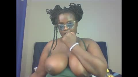Snapshot of montel22 chatting on 6, 12, 2024 montel22 online show from 6, 12, 2024