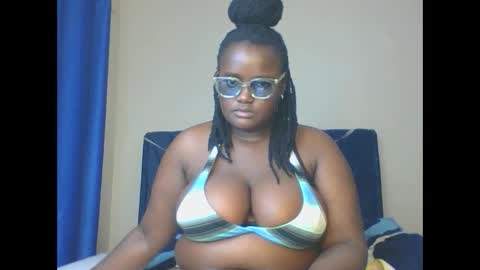 Snapshot of montel22 chatting on 1, 2, 2025 montel22 online show from 1, 2, 2025