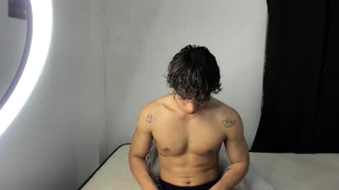 Snapshot of montes_juan chatting on 11, 9, 2025 montes_juan online show from 11, 9, 2025
