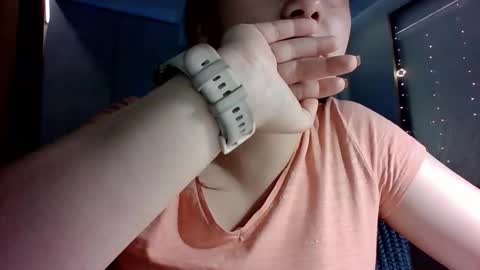 moodiemira online show from 6, 11, 2025