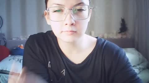 moodiemira online show from 9, 2, 2026