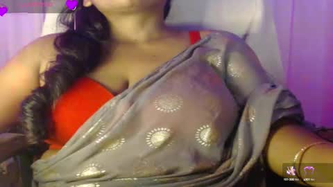 Snapshot of moody_maya chatting on 16, 9, 2025 Maya online show from 16, 9, 2025