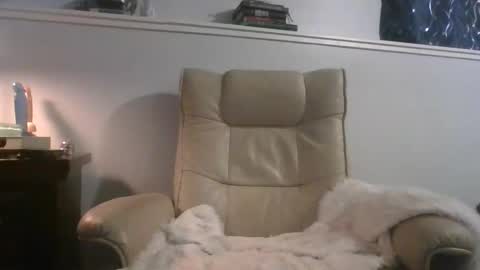 MooMooDizzy online show from 3, 10, 2025