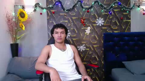 moon_and_fire_ online show from 20, 12, 2025