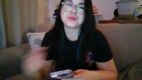 moonbutterfly94 online show from 7, 3, 2026