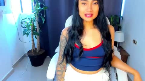 moonie_baddie31 online show from 30, 9, 2025