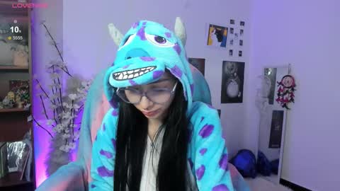 MOON  online show from 16, 12, 2025