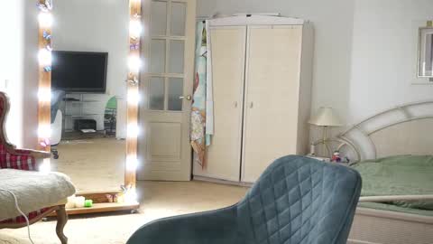 Snapshot of moonlight4u chatting on 29, 9, 2025 Jane online show from 29, 9, 2025