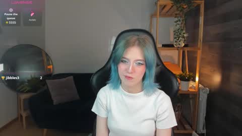 Asuna online show from 20, 9, 2025