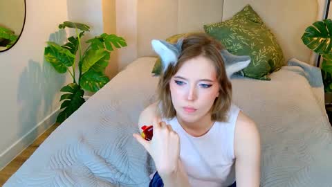 Asuna online show from 16, 11, 2025