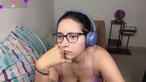 Snapshot of moonwoman_ chatting on 15, 2, 2026 Moon Woman online show from 15, 2, 2026