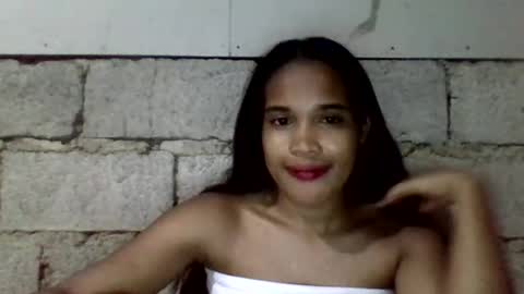 morenagirlpinay18 online show from 12, 2, 2026