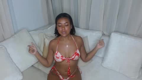 Morenanatali online show from 10, 11, 2025