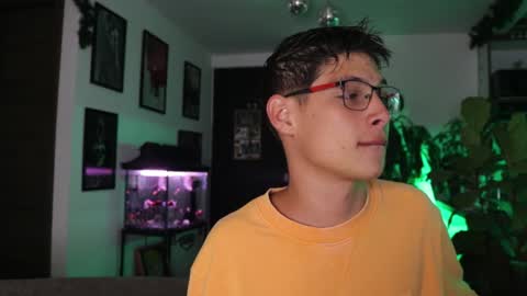 Snapshot of morgan_hiller chatting on 7, 2, 2025   online show from 7, 2, 2025