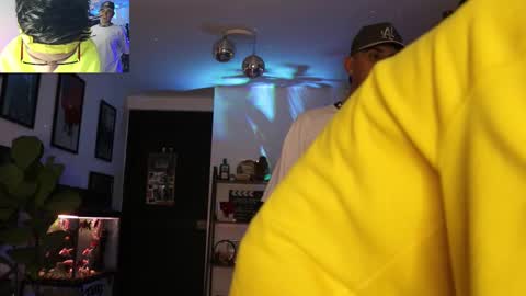 Snapshot of morgan_hiller chatting on 2, 3, 2025   online show from 2, 3, 2025