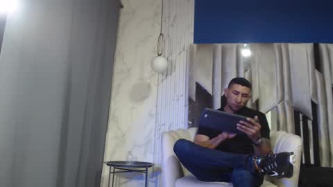 MORGAN AND MEGAN online show from 25, 9, 2025