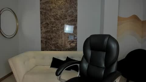 Snapshot of morganhicks chatting on 11, 6, 2026 Morgan Hicks online show from 11, 6, 2026
