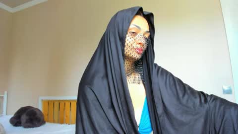 Snapshot of moroccan_diamond_ chatting on 4, 6, 2026 Medina online show from 4, 6, 2026