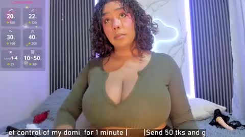 Snapshot of morochaa_fire chatting on 26, 4, 2026 Morocha online show from 26, 4, 2026