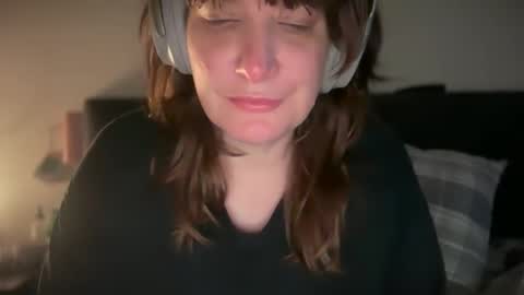 Mossy Mommy online show from 21, 4, 2026