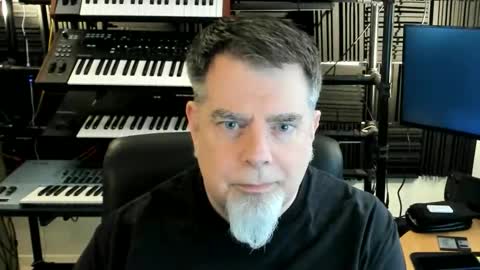 mostly_unbothered online show from 23, 4, 2026