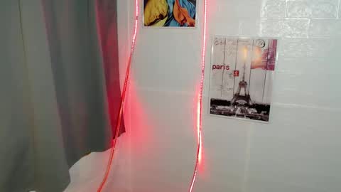 mouiline_rouge69 online show from 16, 2, 2025