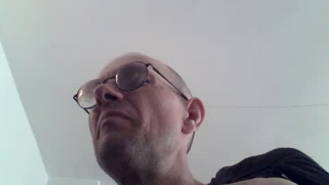 Snapshot of moviem1978 chatting on 23, 6, 2026 Frederik online show from 23, 6, 2026