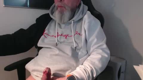 Snapshot of mr_boombastic2021 chatting on 2, 4, 2026 mr_boombastic2021 online show from 2, 4, 2026