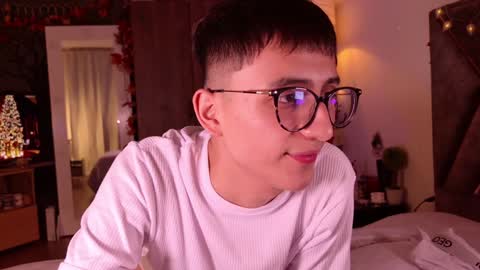 Snapshot of mr_evan1 chatting on 9, 12, 2024 Mr Evans online show from 9, 12, 2024