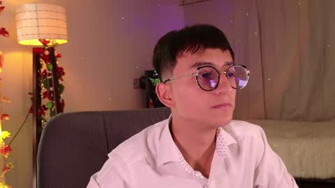 Snapshot of mr_evan1 chatting on 31, 1, 2025 Mr Evans online show from 31, 1, 2025