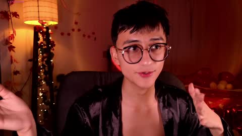 Snapshot of mr_evan1 chatting on 6, 2, 2025 Mr Evans online show from 6, 2, 2025
