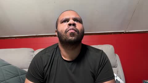 Snapshot of mr_irvin chatting on 18, 3, 2026 mr_irvin online show from 18, 3, 2026