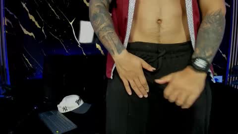 Snapshot of mr_maximo chatting on 11, 2, 2026 mr_maximo online show from 11, 2, 2026