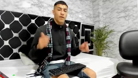 Mr Porn  online show from 5, 5, 2026
