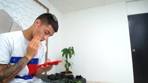 Snapshot of mr_porn_9 chatting on 15, 6, 2026 Mr Porn online show from 15, 6, 2026