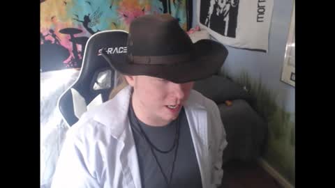 mr_strawberry online show from 20, 12, 2025