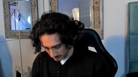 MR online show from 3, 11, 2025