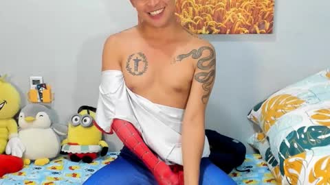 Snapshot of mr_swe3t0oth chatting on 25, 2, 2025 KYLE online show from 25, 2, 2025