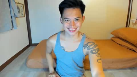 Snapshot of mr_swe3t0oth chatting on 15, 9, 2025 KYLE online show from 15, 9, 2025