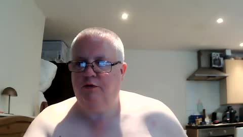Snapshot of mralistairgoldiegmailcom chatting on 19, 6, 2026 Professor-Perv online show from 19, 6, 2026