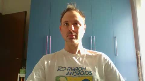 mravocado6 online show from 25, 2, 2026